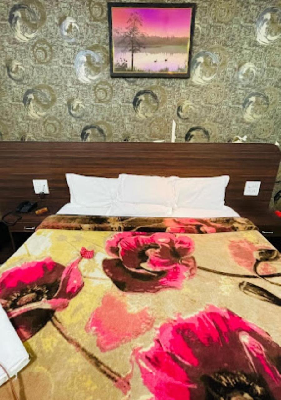 Liberty Guest House Varanasi Exterior photo