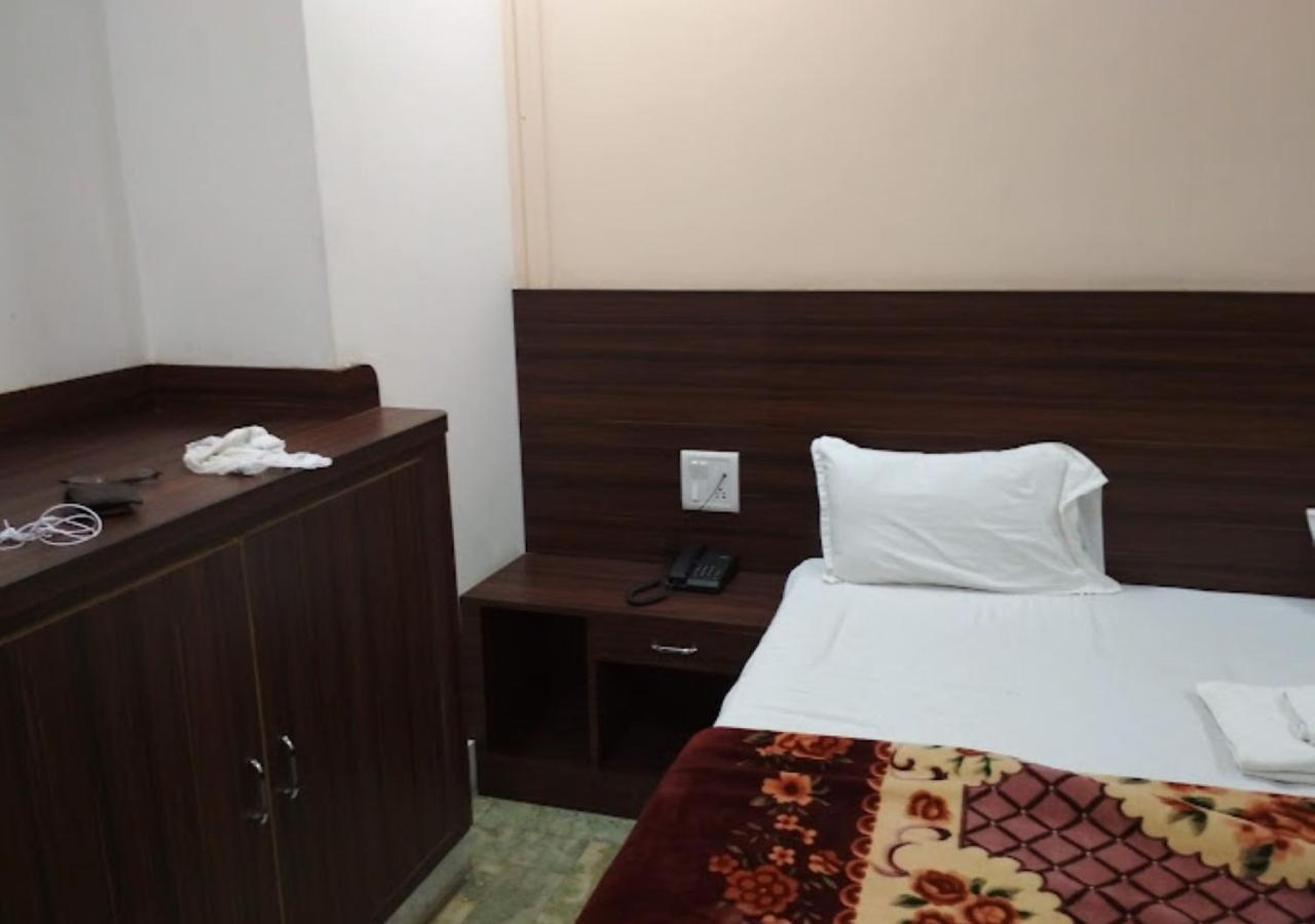 Liberty Guest House Varanasi Exterior photo
